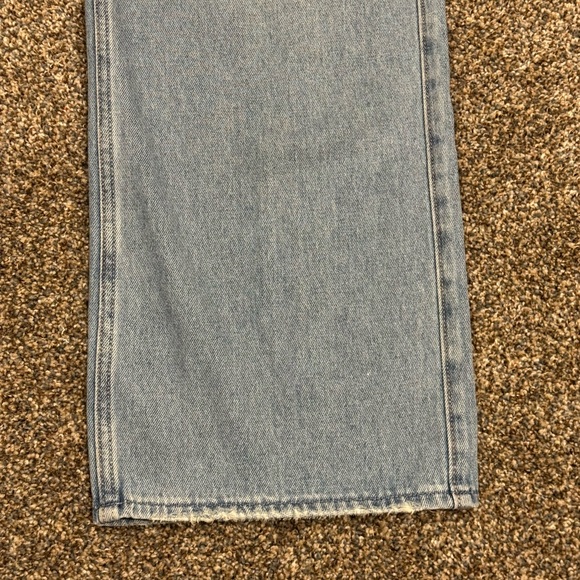 Hollister Light Blue Women Jeans Ultra High Rise Baggy size 4R/27R inseam 30” - Picture 3 of 12
